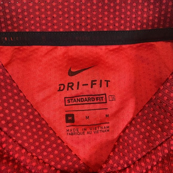 Nike Tiger Woods Collarless Blade Golf Polo Red Dri Fit Medium M - Picture 6 of 9